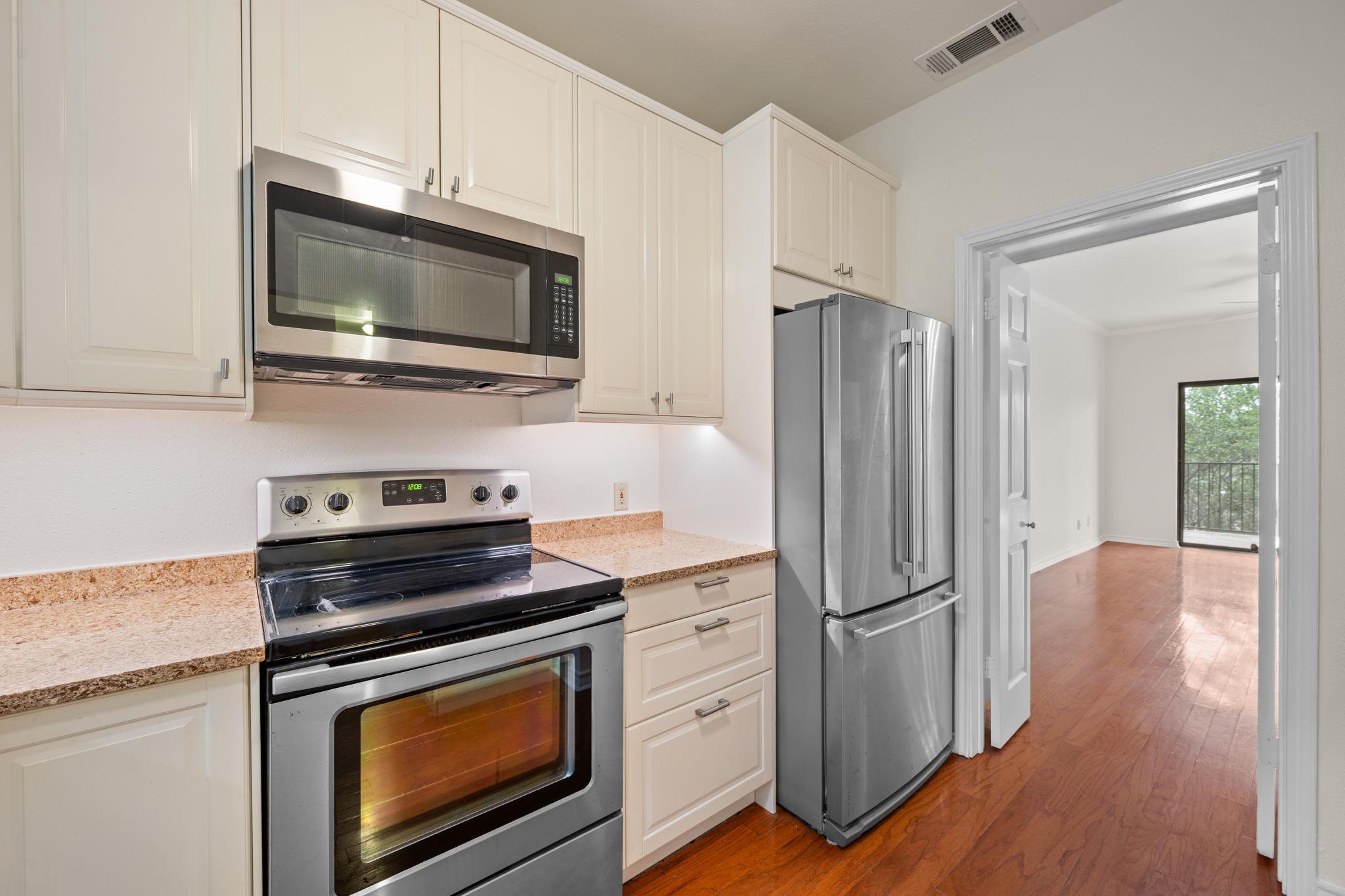 1741 Spyglass Drive Austin TX 78746