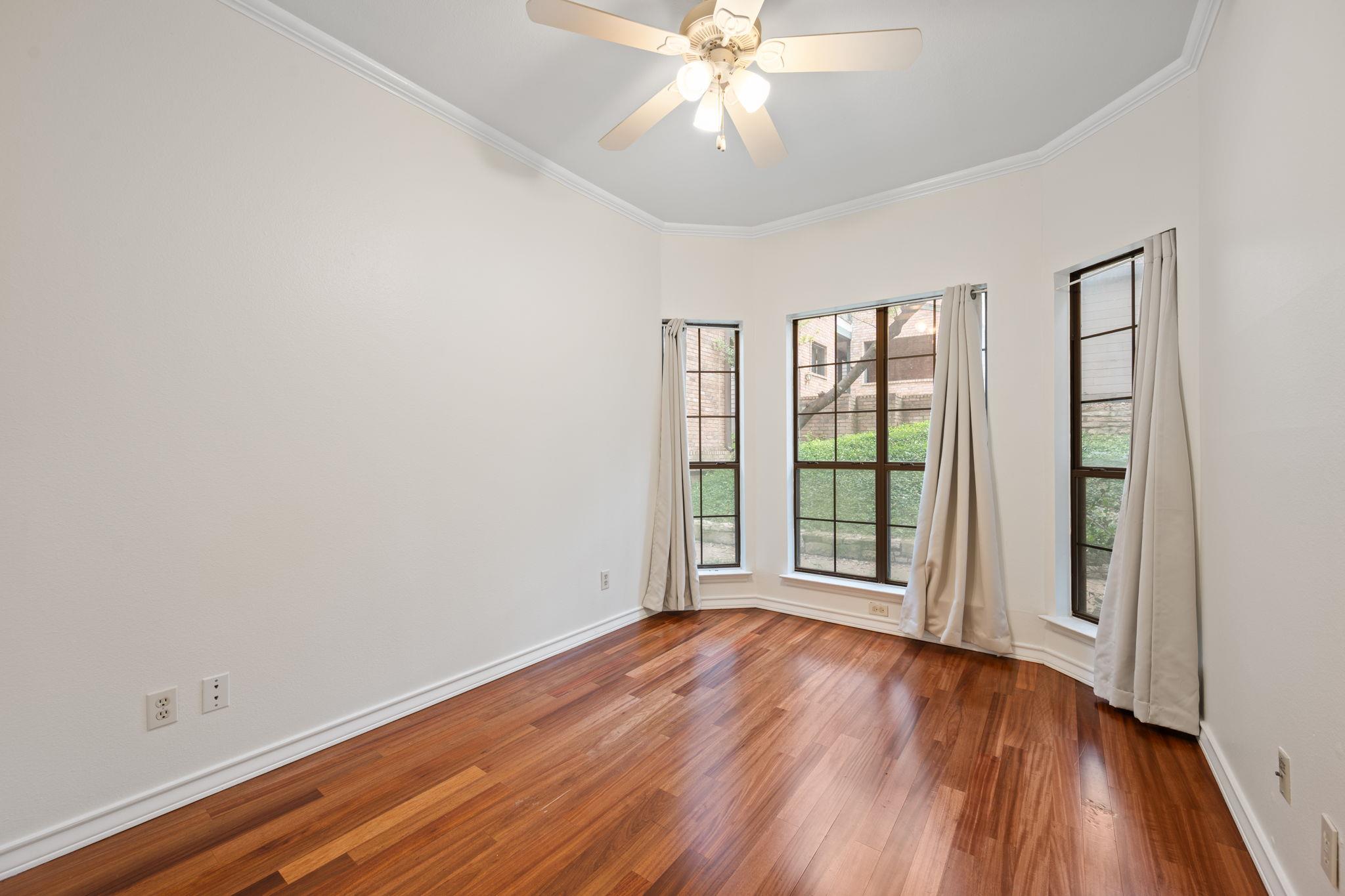 1741 Spyglass Drive Austin TX 78746