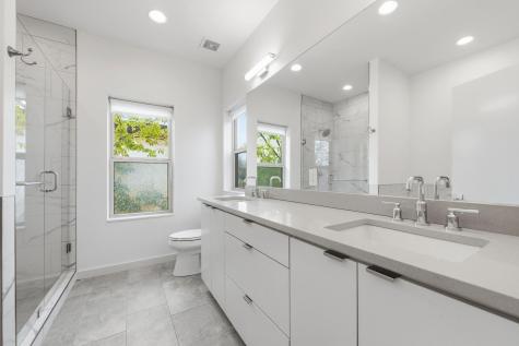 2811 Garwood Street Austin TX 78702