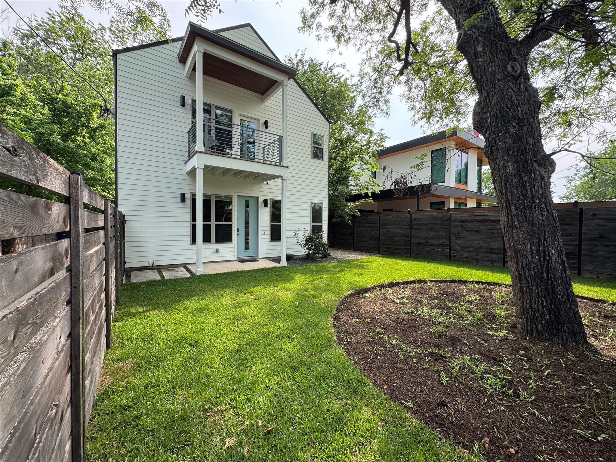 2811 Garwood Street Austin TX 78702