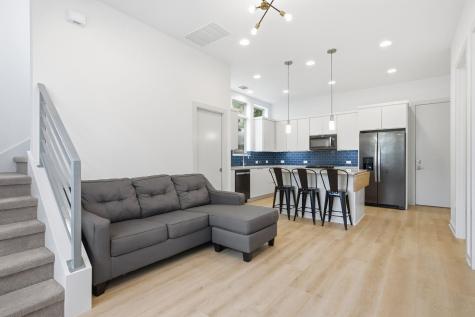 2811 Garwood Street Austin TX 78702