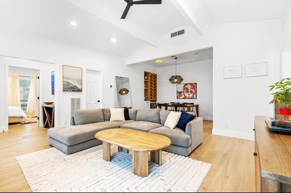 433 Towne Park Trail Austin TX 78751