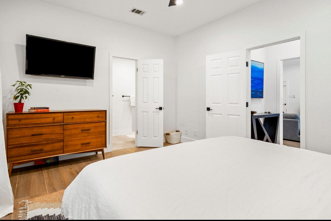 433 Towne Park Trail Austin TX 78751