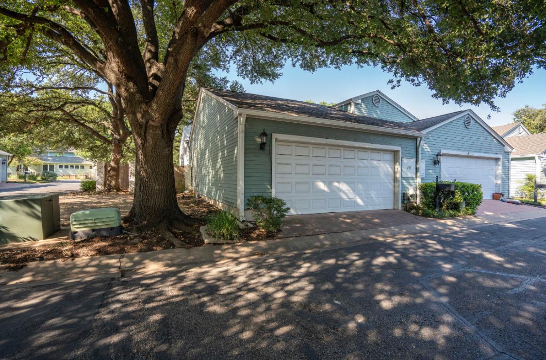 433 Towne Park Trail Austin TX 78751