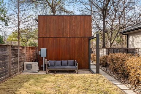 1124 Linden Street Austin TX 78702