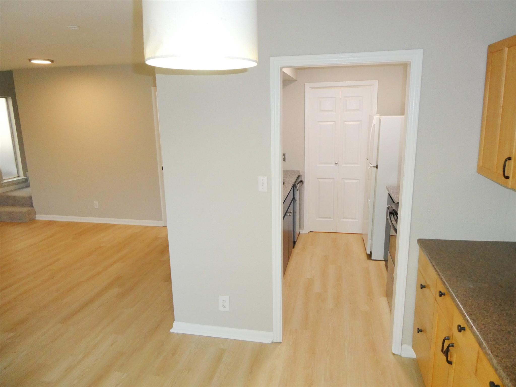 6718 Silvermine Drive Austin TX 78736