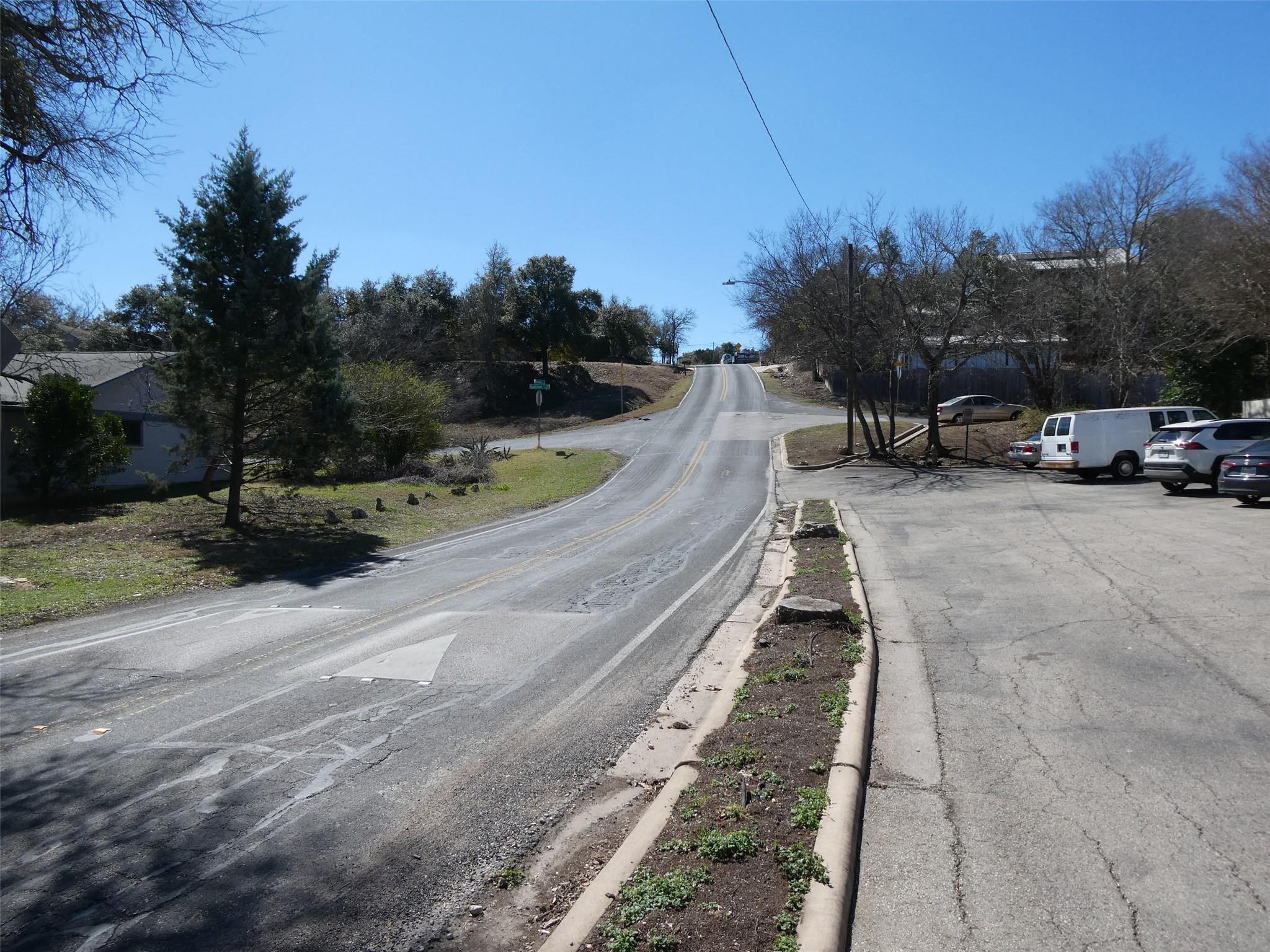 6718 Silvermine Drive Austin TX 78736