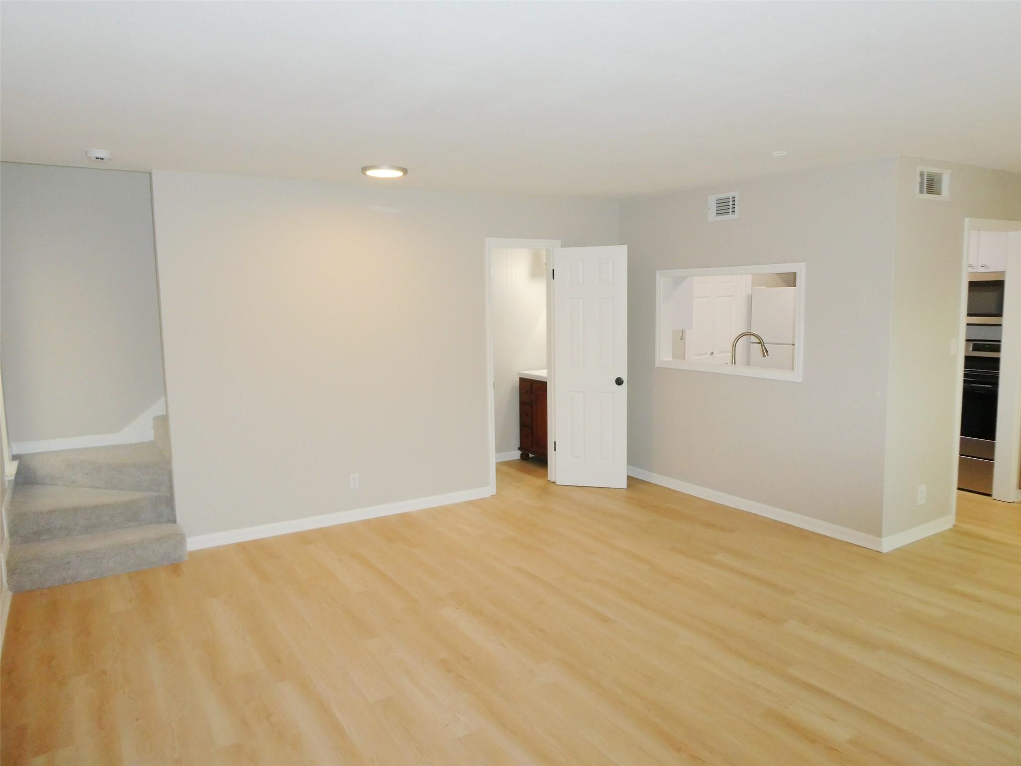 6718 Silvermine Drive Austin TX 78736