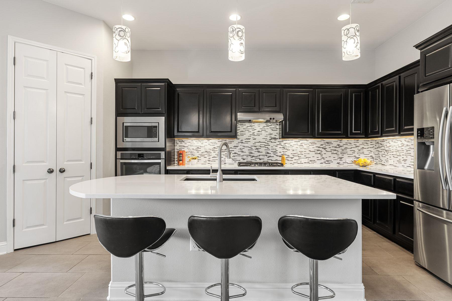7009 Cut Plains Trail Austin TX 78726