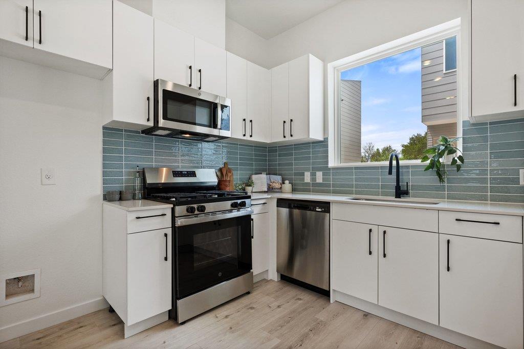 401 N Bluff Drive Austin TX 78745