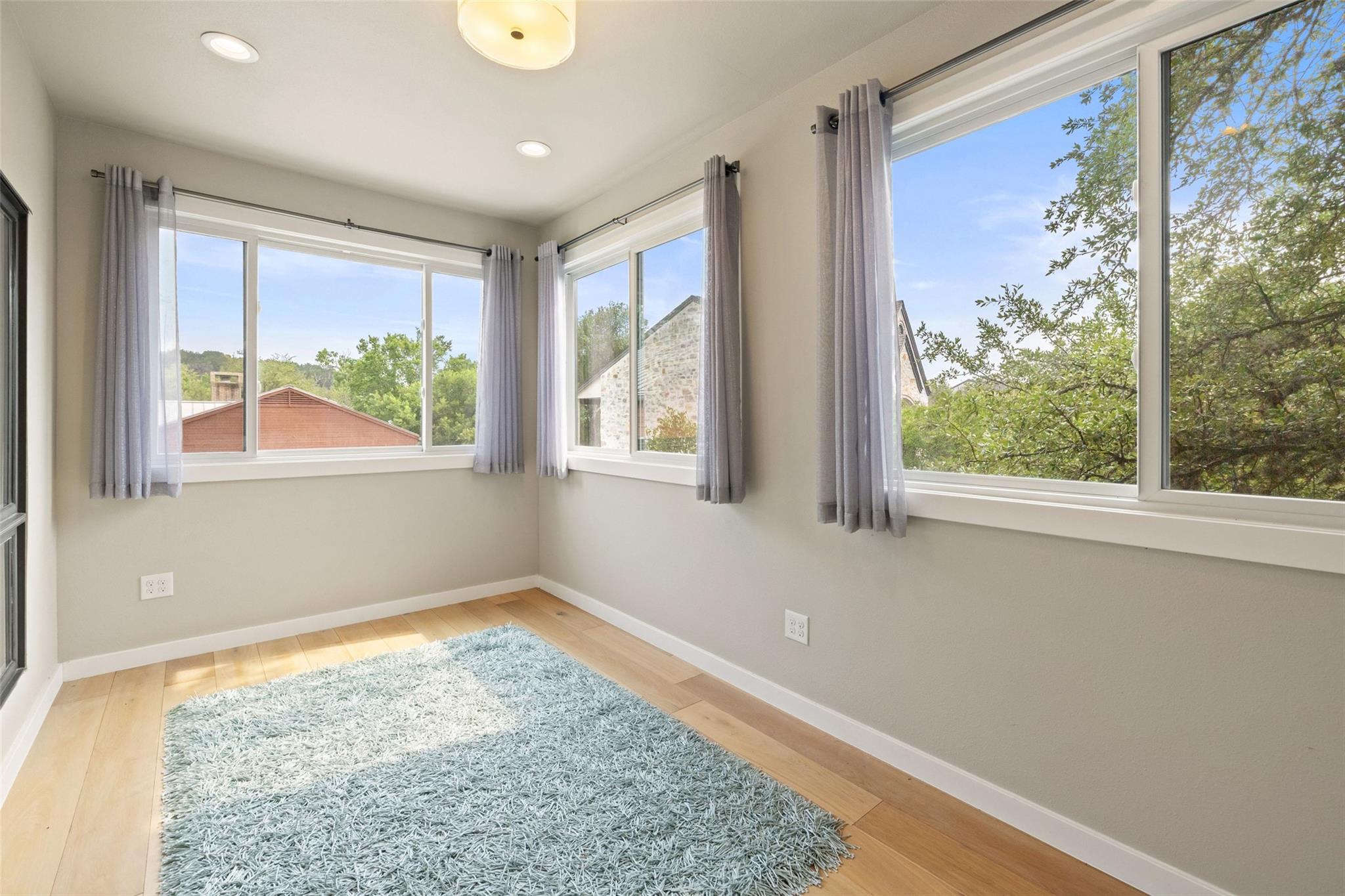 1615 Spyglass Drive Austin TX 78746
