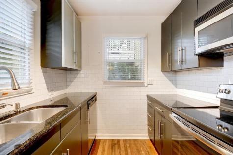 1110 W 22nd Street Austin TX 78705
