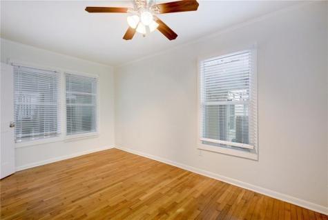 1110 W 22nd Street Austin TX 78705