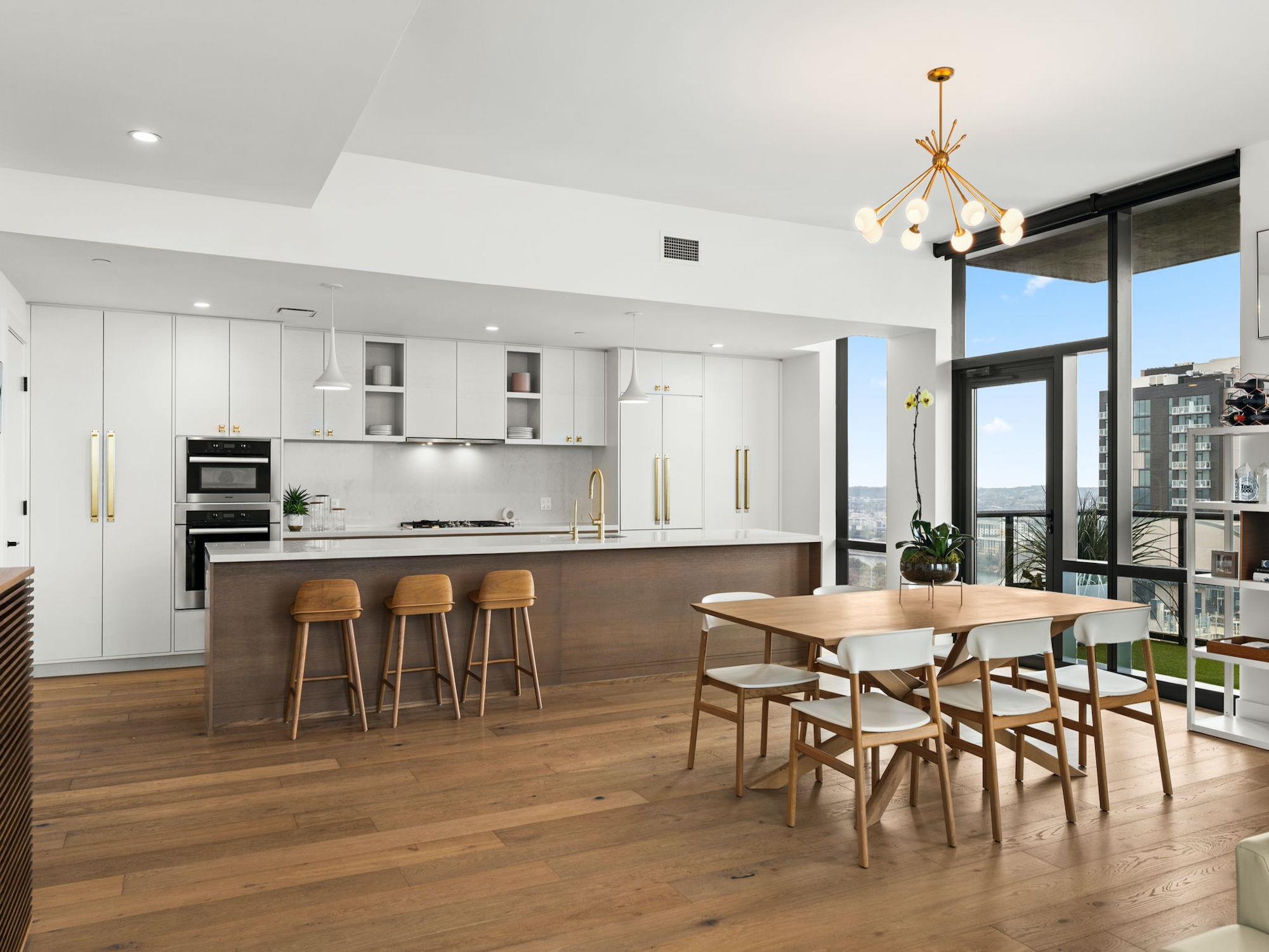 70 Rainey Street Austin TX 78701