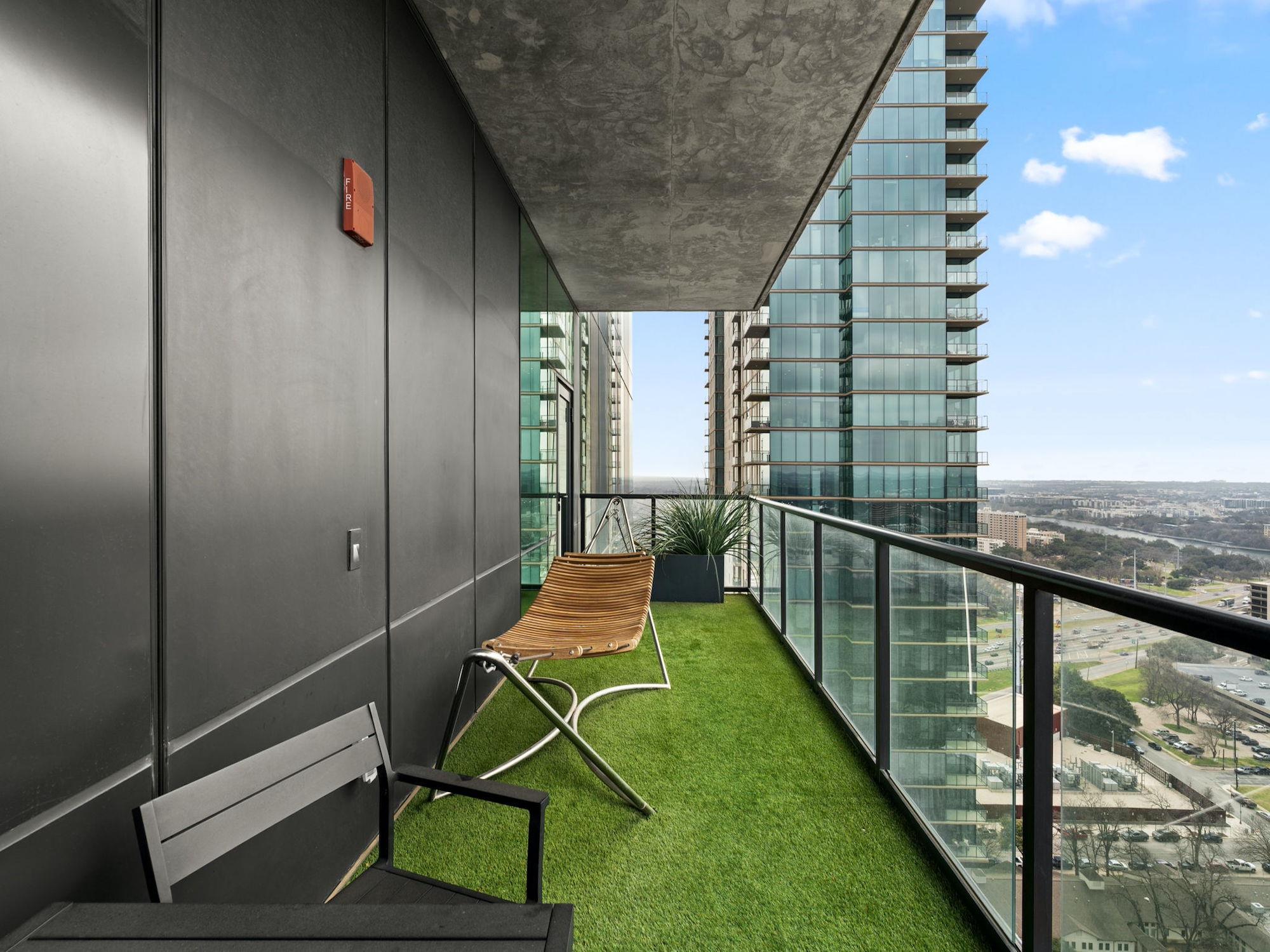 70 Rainey Street Austin TX 78701