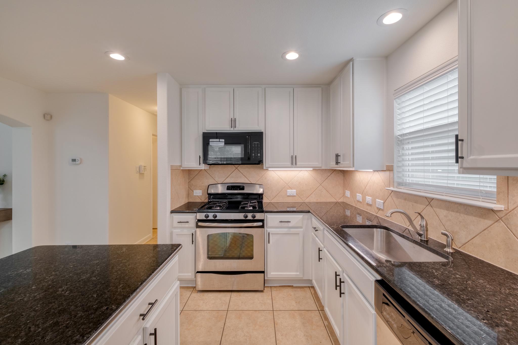 8525 White Ibis Drive Austin TX 78729