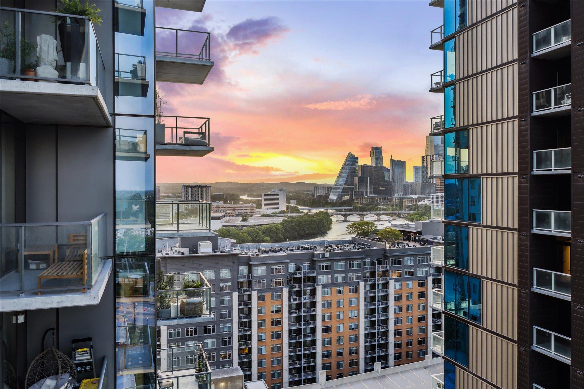 44 East Avenue Austin TX 78701