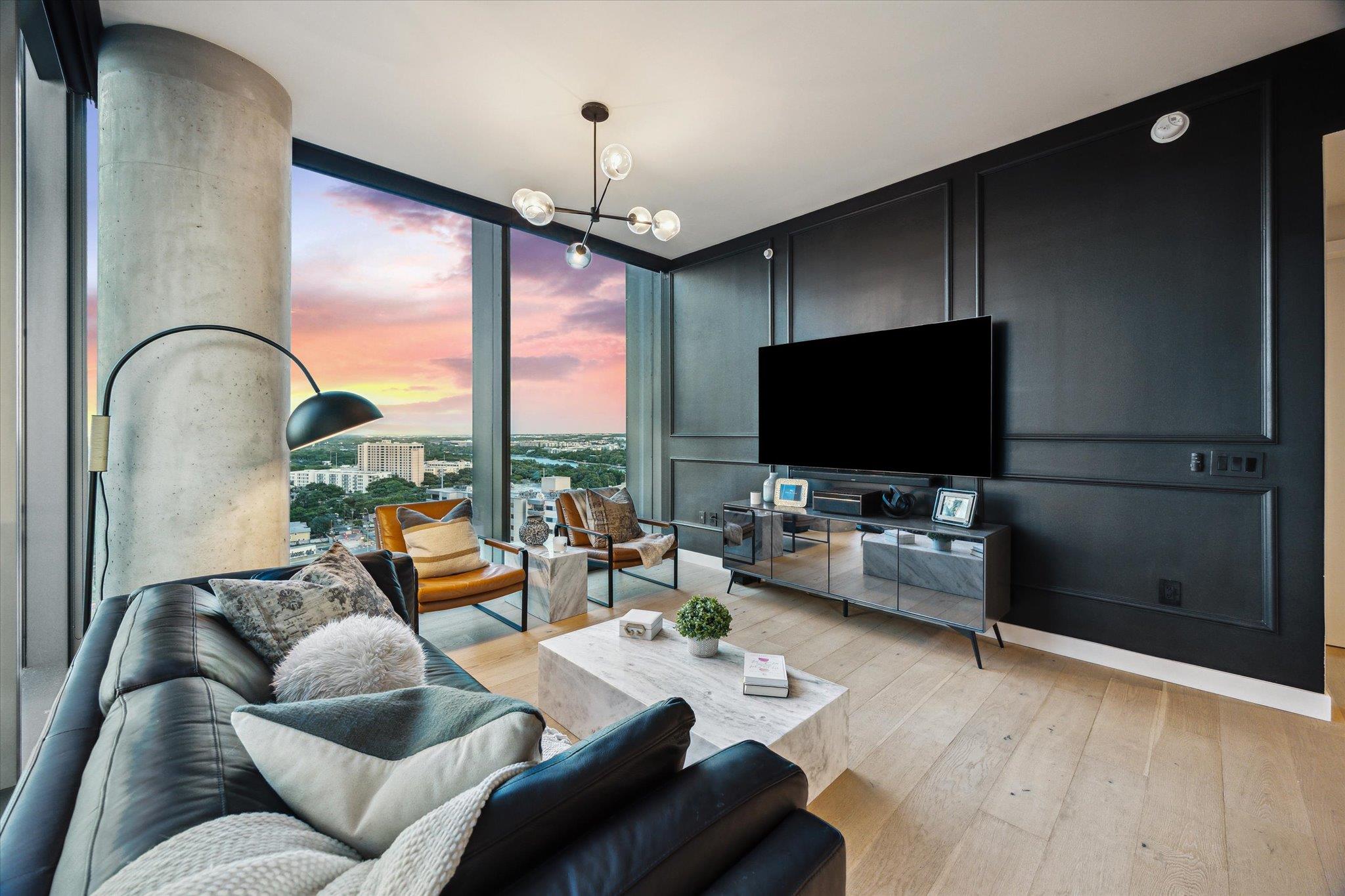 44 East Avenue Austin TX 78701