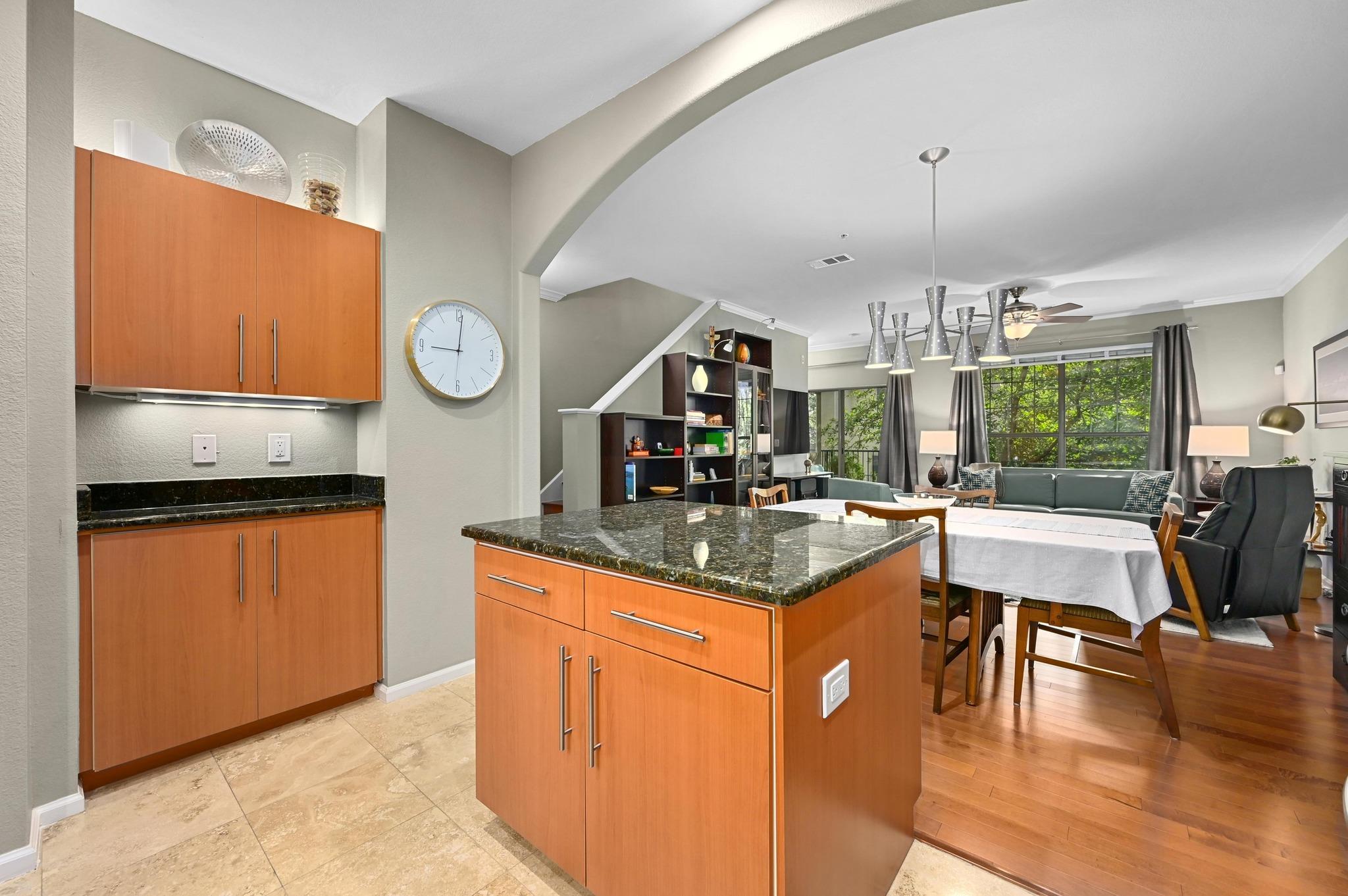 11203 Ranch Road 2222 Austin TX 78730