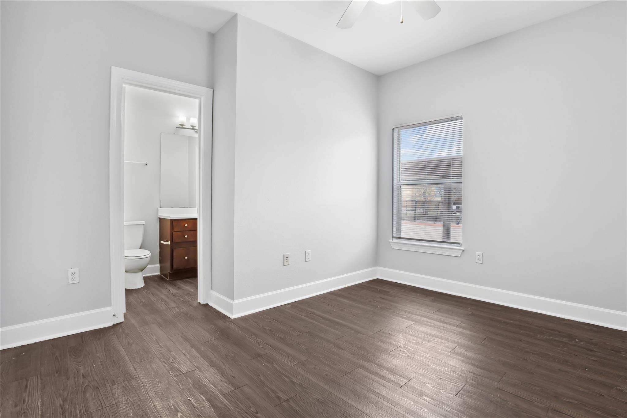 1901 Crossing Place Austin TX 78741