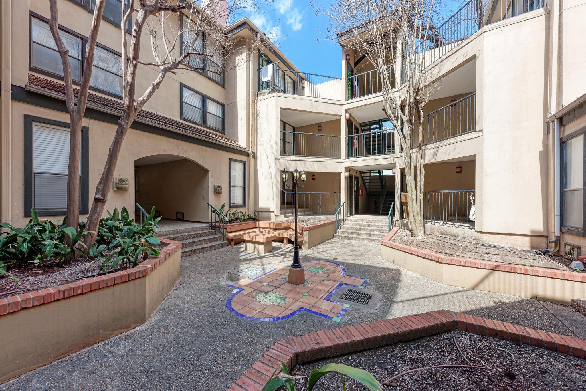 2110 Rio Grande Street Austin TX 78705