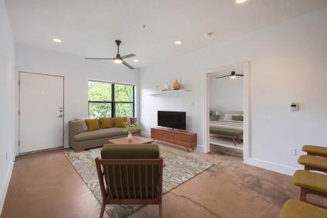 1807 Poquito Street Austin TX 78702