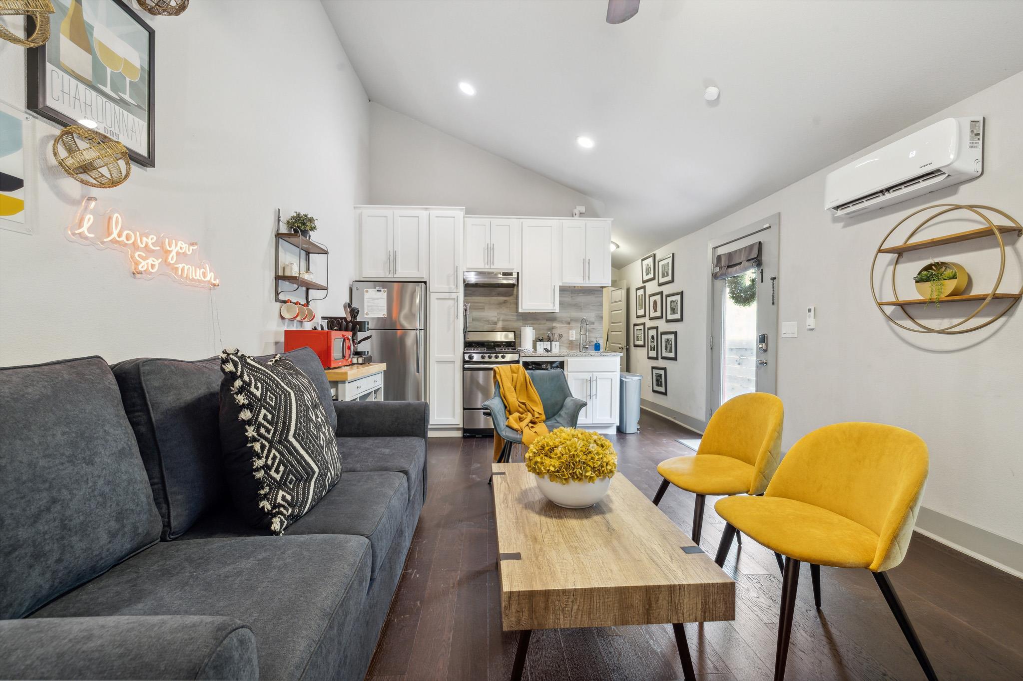 1139 1/2 Poquito Street Austin TX 78702