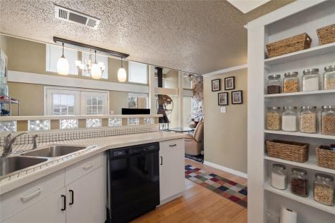 317 Venture Boulevard S Point Venture TX 78645