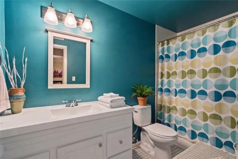 317 Venture Boulevard S Point Venture TX 78645