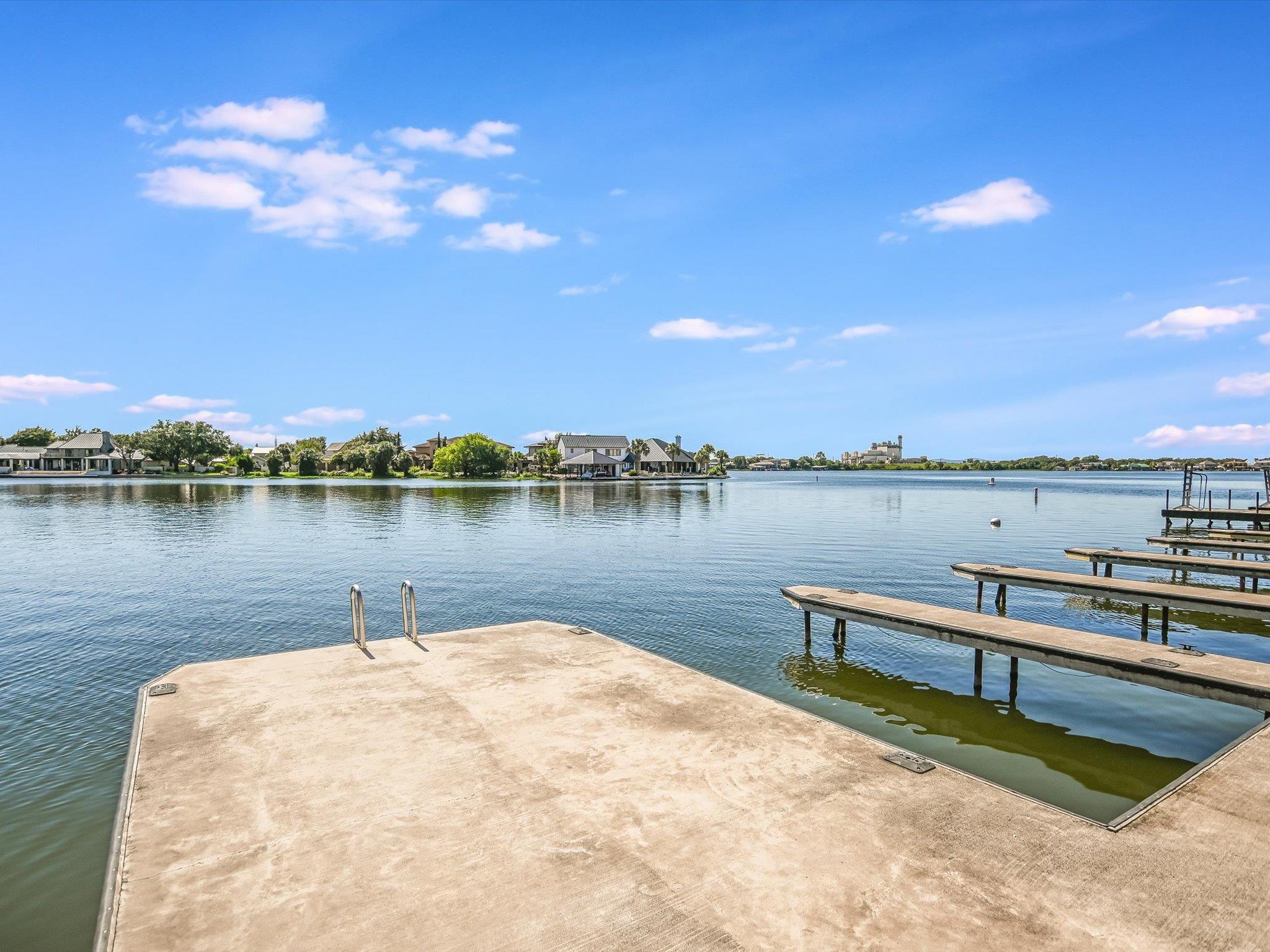 1100 The Cape Horseshoe Bay TX 78657