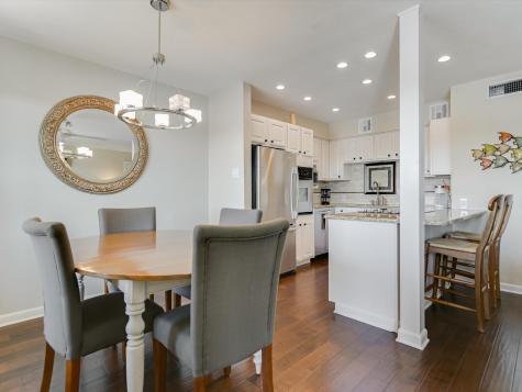 1100 The Cape Horseshoe Bay TX 78657