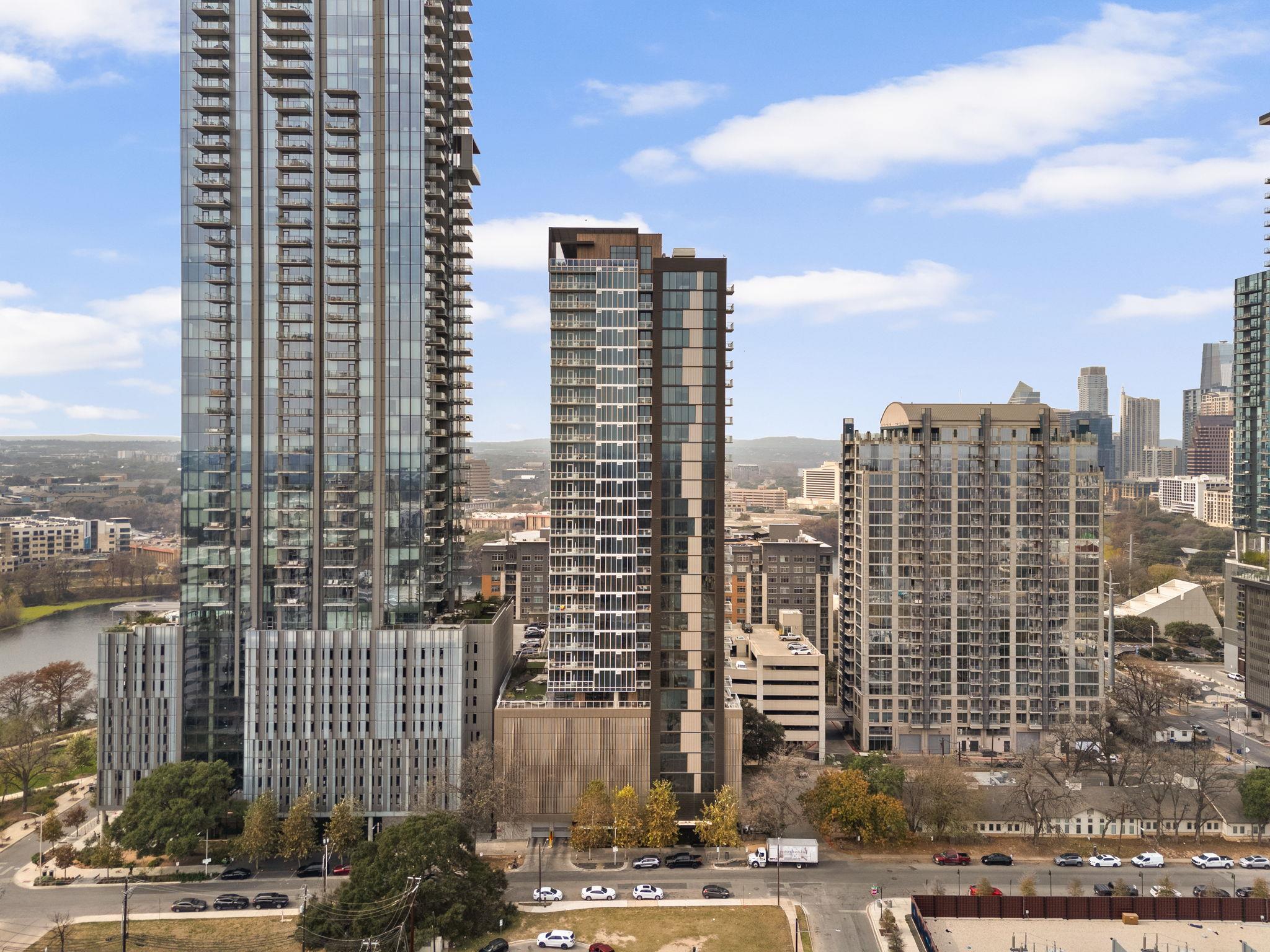 48 East Avenue Austin TX 78701
