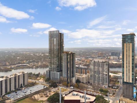 48 East Avenue Austin TX 78701