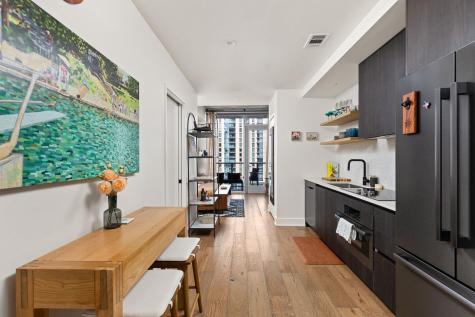 48 East Avenue Austin TX 78701