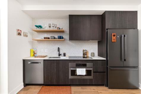 48 East Avenue Austin TX 78701