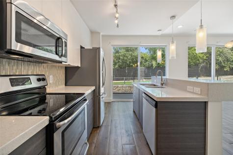 604 N Bluff Drive Austin TX 78745