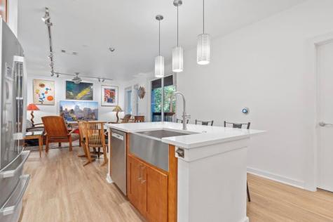 1900 Barton Springs Road Austin TX 78704