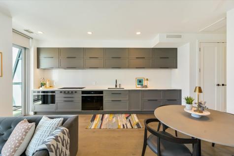 222 West Avenue Austin TX 78701