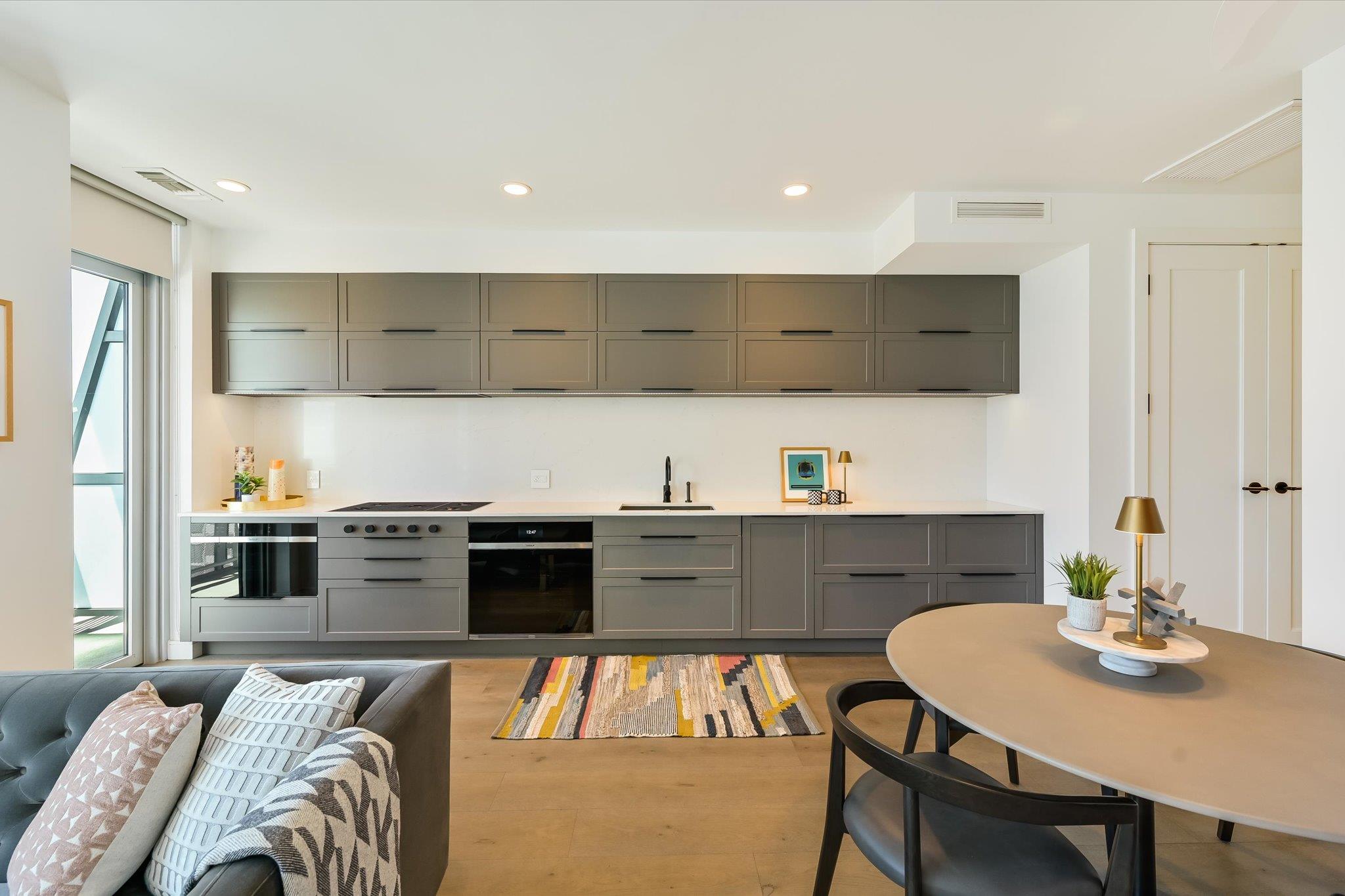 222 West Avenue Austin TX 78701
