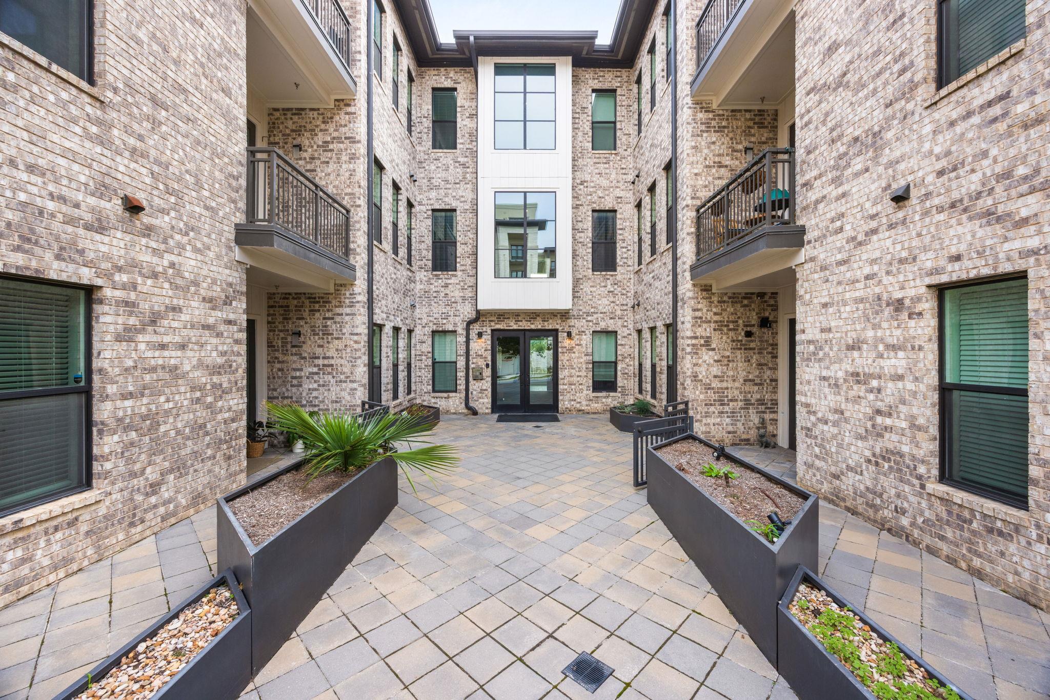4325 Jackson Avenue Austin TX 78731