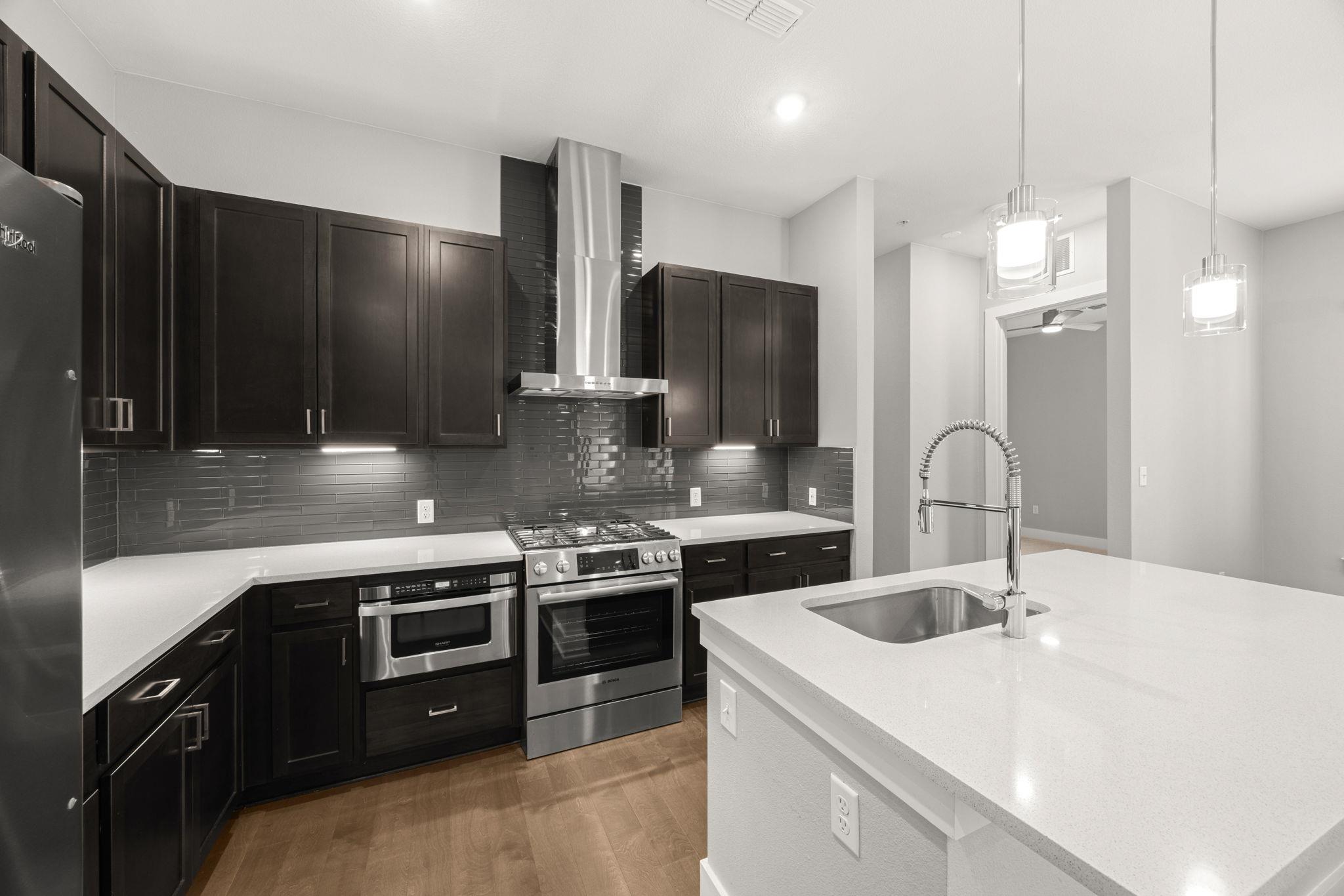4325 Jackson Avenue Austin TX 78731