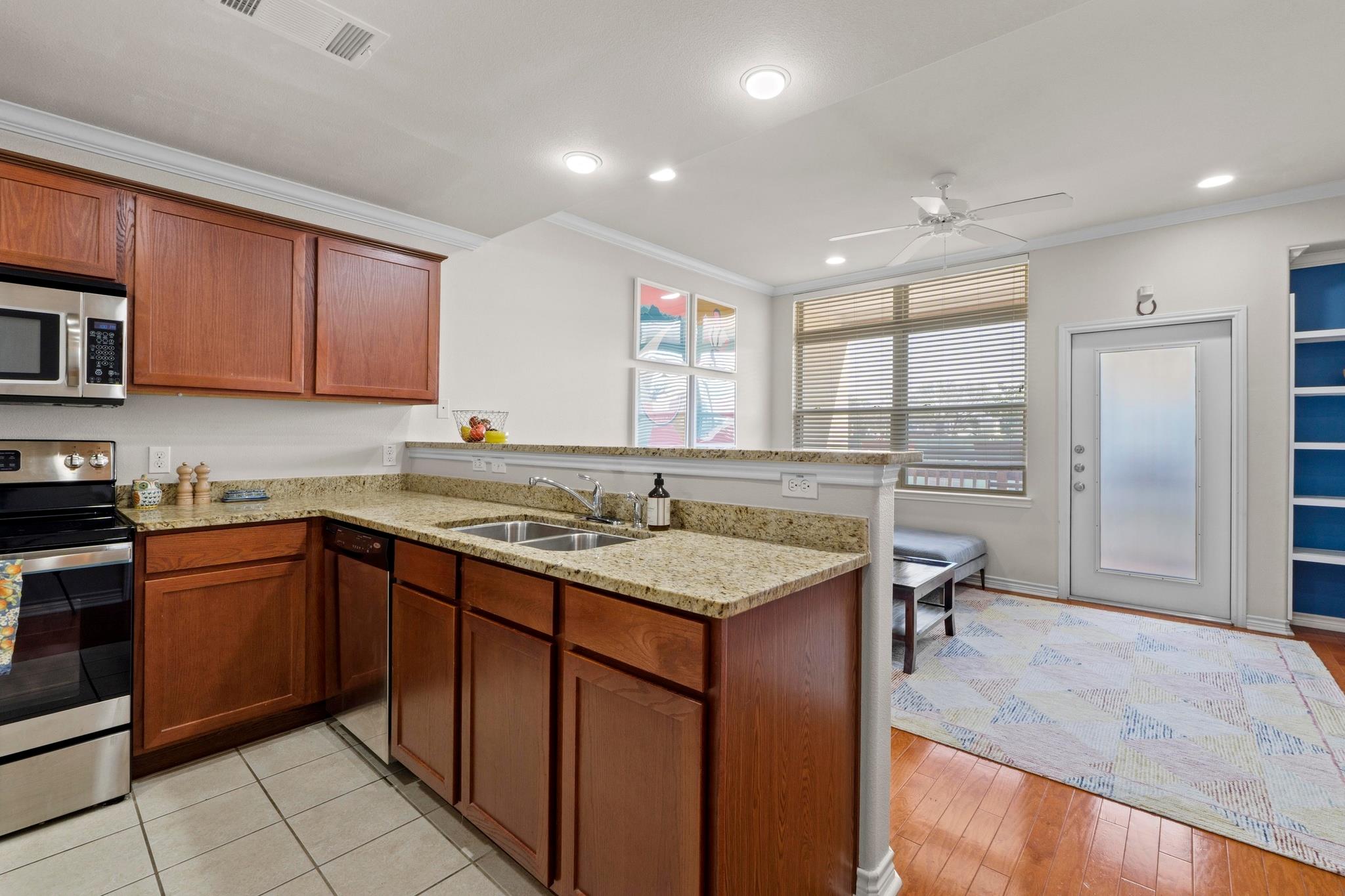305 E 31st Street Austin TX 78705