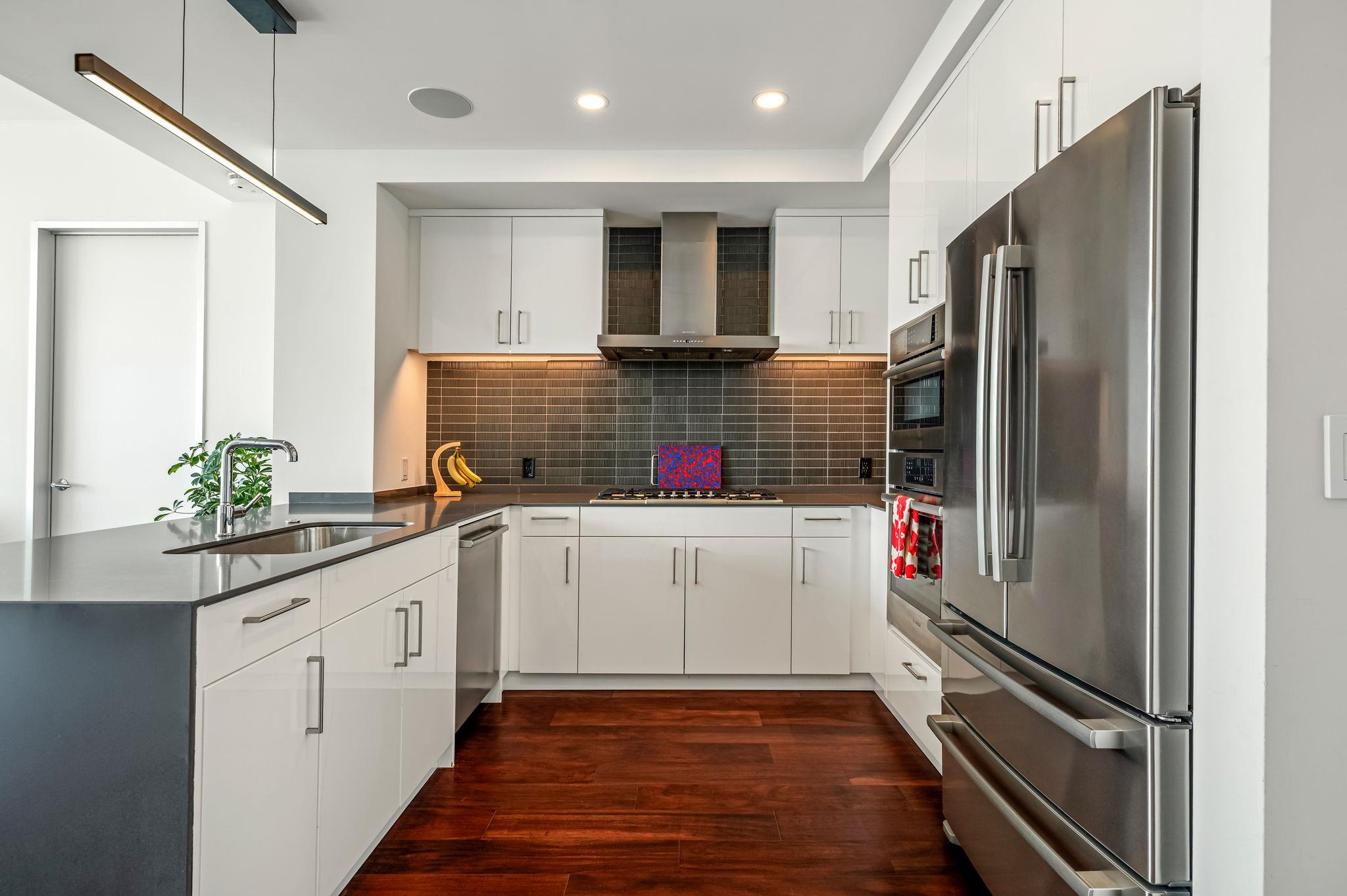 301 West Avenue Austin TX 78701