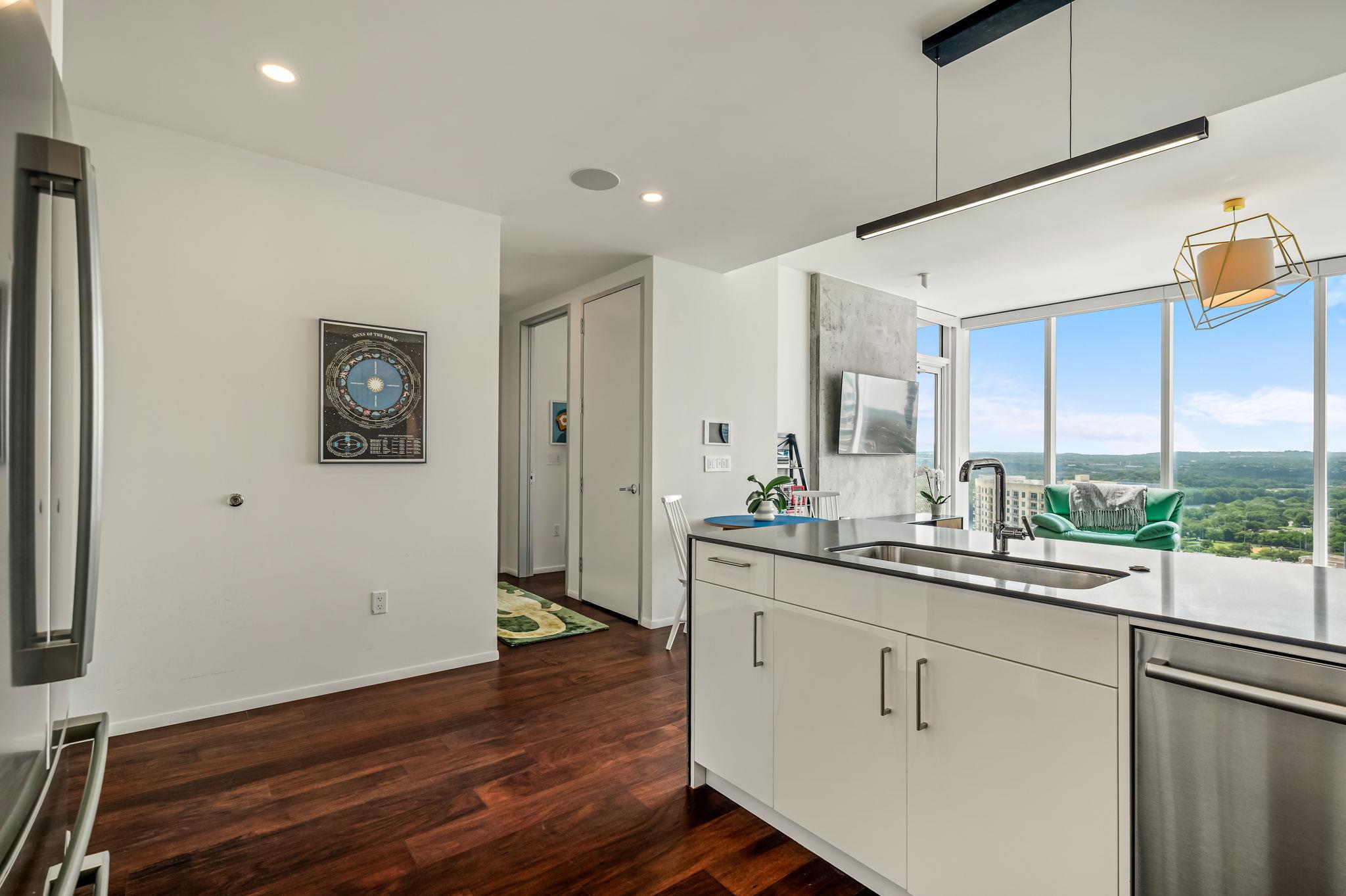 301 West Avenue Austin TX 78701