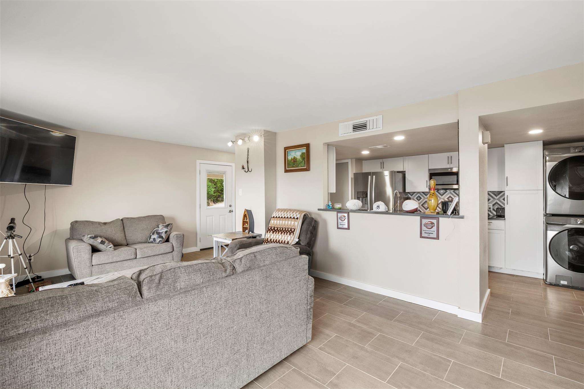 3216 Poe Cove Lago Vista TX 78645