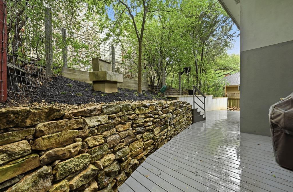 2101 Airole Way Austin TX 78704