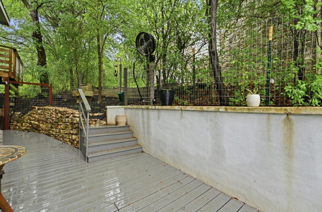 2101 Airole Way Austin TX 78704