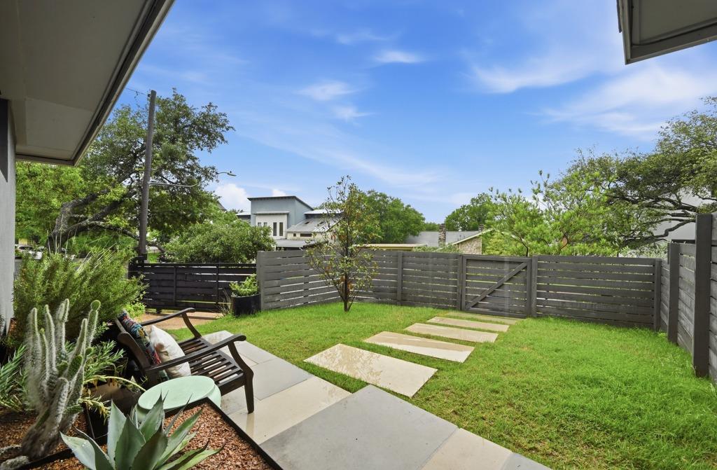 2101 Airole Way Austin TX 78704
