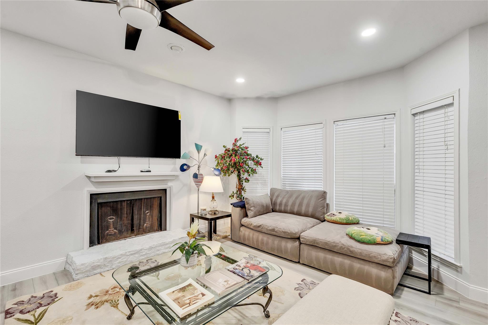 2529 Rio Grande Street Austin TX 78705