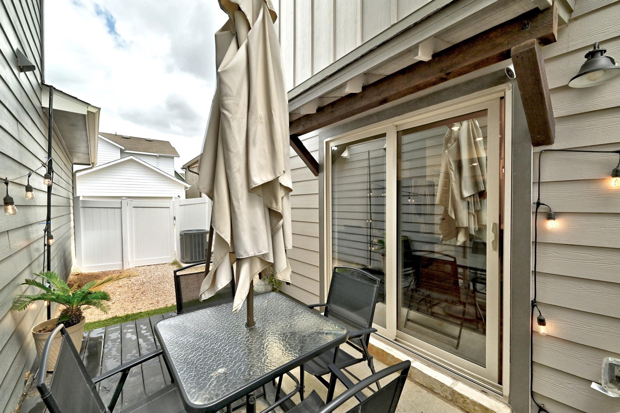 8009 Mellencamp Drive Austin TX 78744
